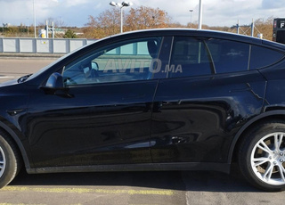 Tesla Model Y Électrique Automatique 2021