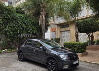 DACIA Logan 2022 Toute option à Tanger