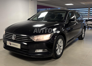 Volkswagen Passat Diesel Manuelle 2017 à Temara