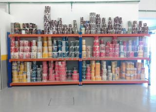 رفوف نصف ثقيلة