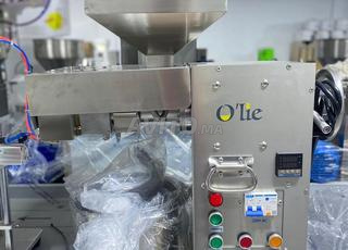 آلة استخراج الزيوت