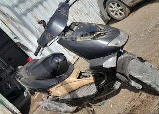 أبريليا للبيع