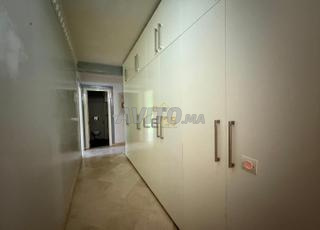 شقة فسيحة للبيع في فيكتور هوغو