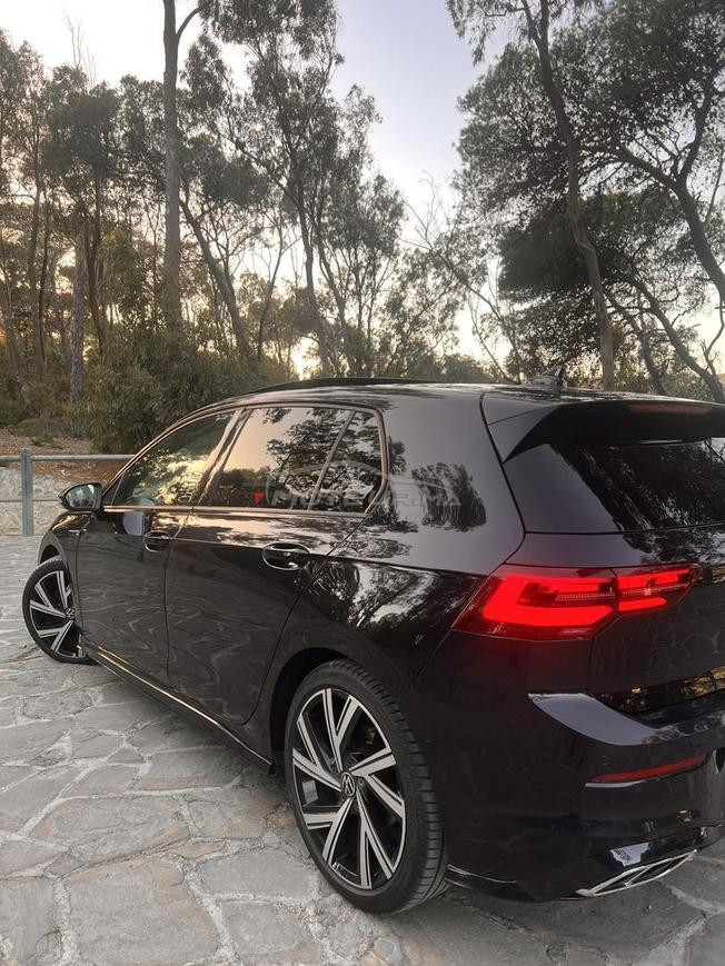 GOLF 8 R line
