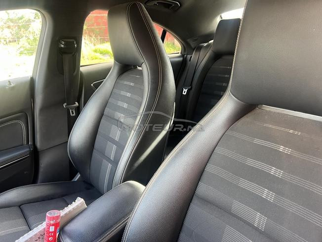 belle Mercedes CLA 200 à vendre 