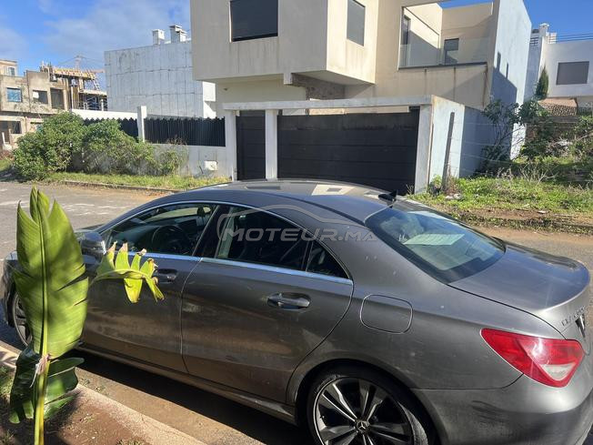 belle Mercedes CLA 200 à vendre 