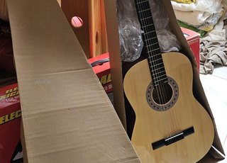 Guitare à vendre