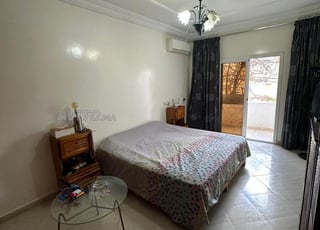 Mini-villa spacieuse avec jardin, cour et terrasse