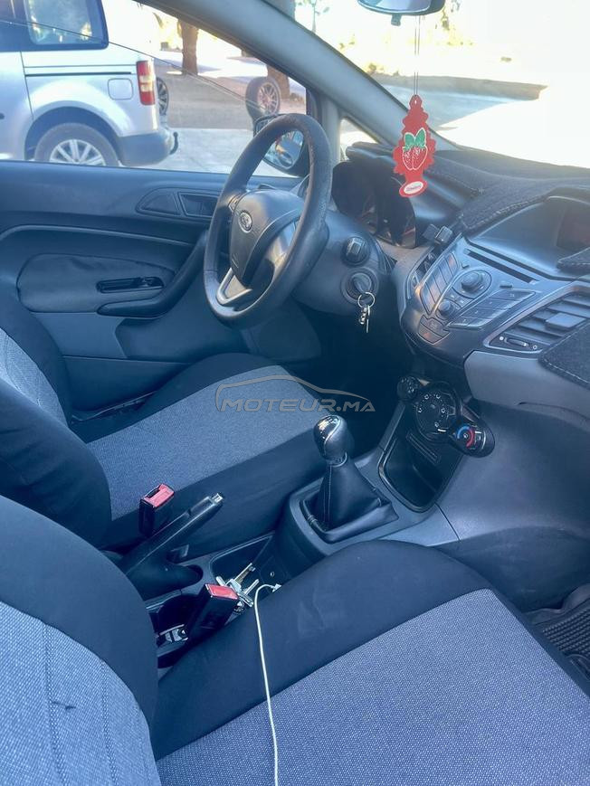 Ford fiesta essence 