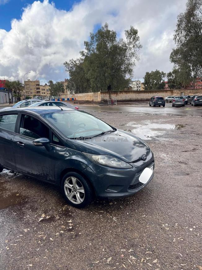 Ford fiesta essence 