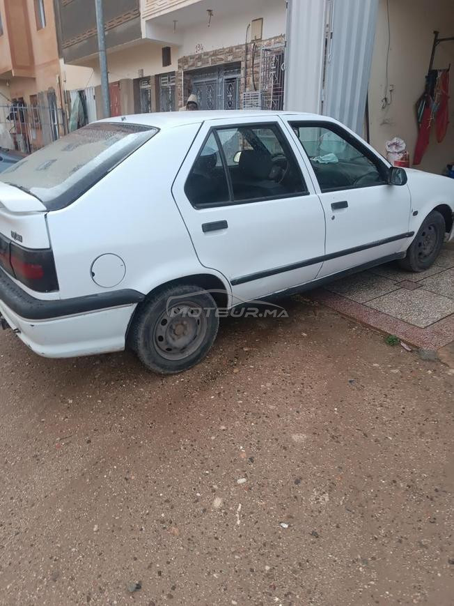 r19 très bon état 