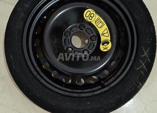 عجلة احتياطية فورد فوكس جديدة (لم تستخدم قط)