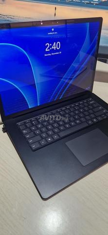 Surface laptop 15'' Windows Hello I7