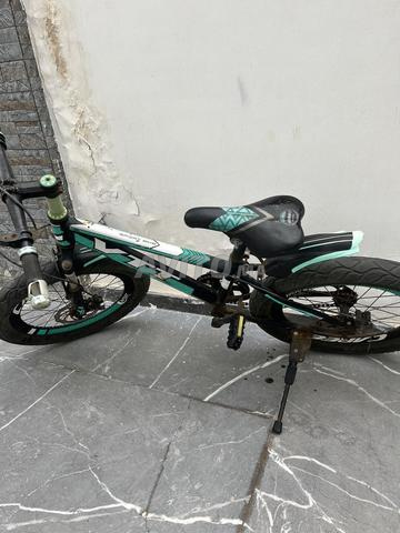 Velo VTT tres bon etat 26 pouces