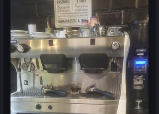 Matériel occasion pour pizzeria et cafe