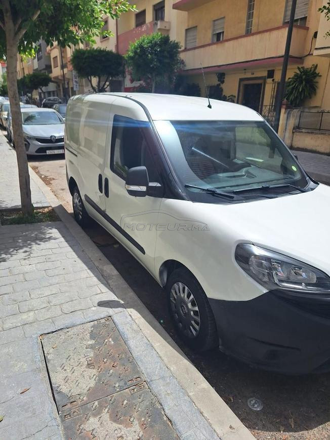 Fiat Doblo Cargo Diesel Manuelle 2018 à Tanger