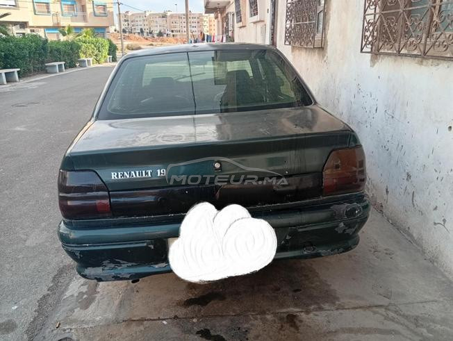 رونو 19 للبيع 
