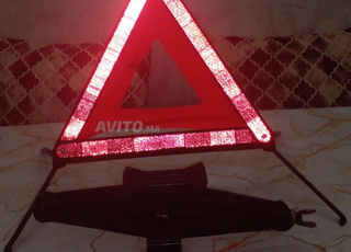 Triangle de signalisation plus Kit de cric