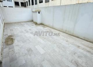 شقة جميلة فارغة للإيجار حي الأميرات