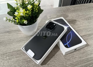 IPHONE 16 PRO MAX 512G PRESQE NEUF / LBI3 F MA7AL