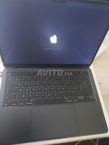 Macbook Air M2 16g ram 512g ssd 33 cycle de charge