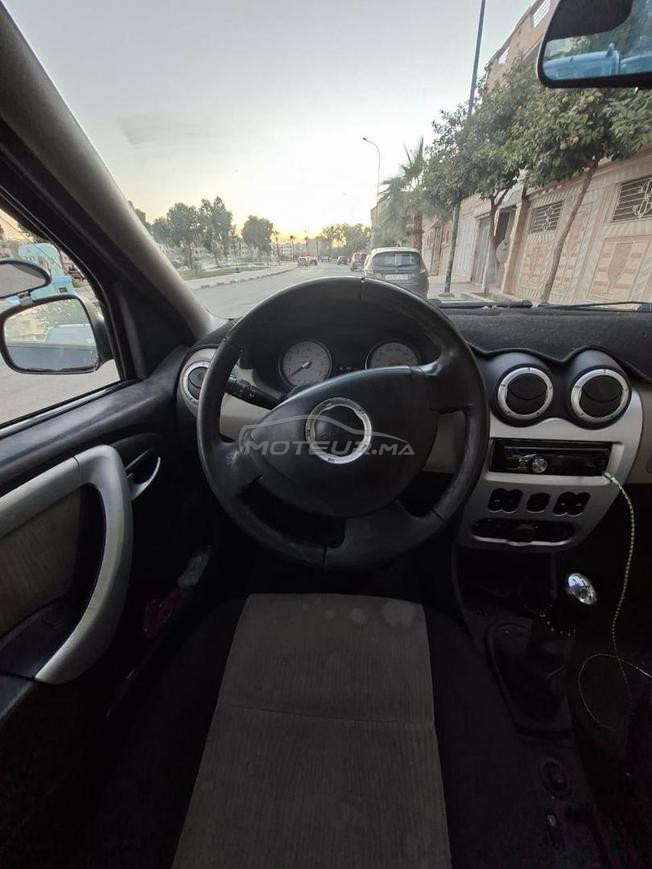 داسيا لوجان  