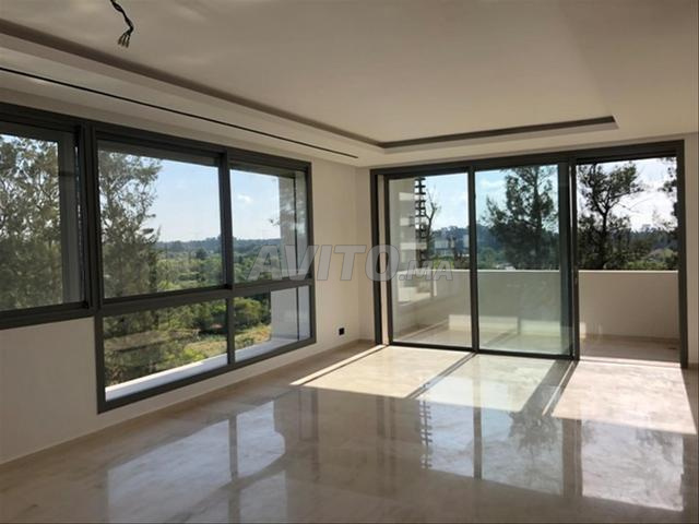 Location appartement avec terrasse à Souissi