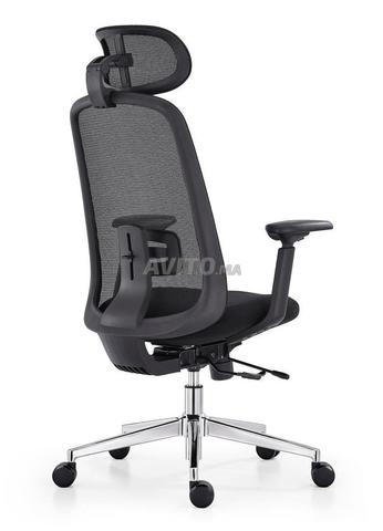 طاولة اجتماعات مع كرسي بعجلات REOULETTE