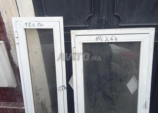 نوافذ من الألومنيوم