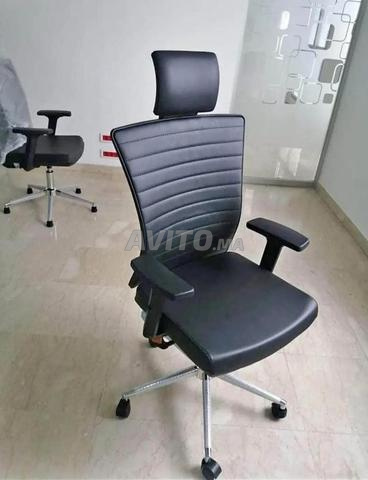 كرسي مكتبي مستورد يوفر تجربة جلوس مريحة ومتميزة