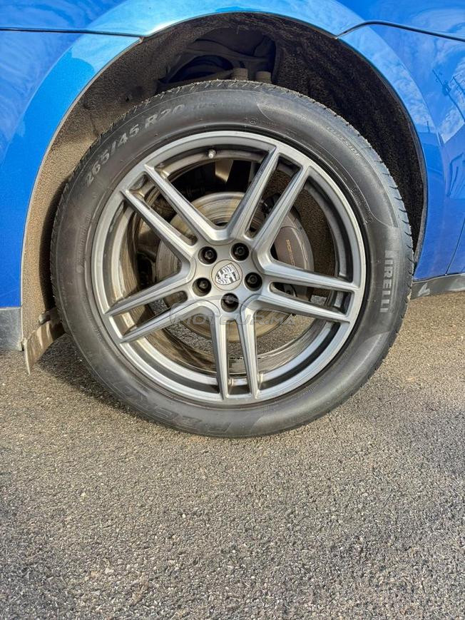 Porsche macan