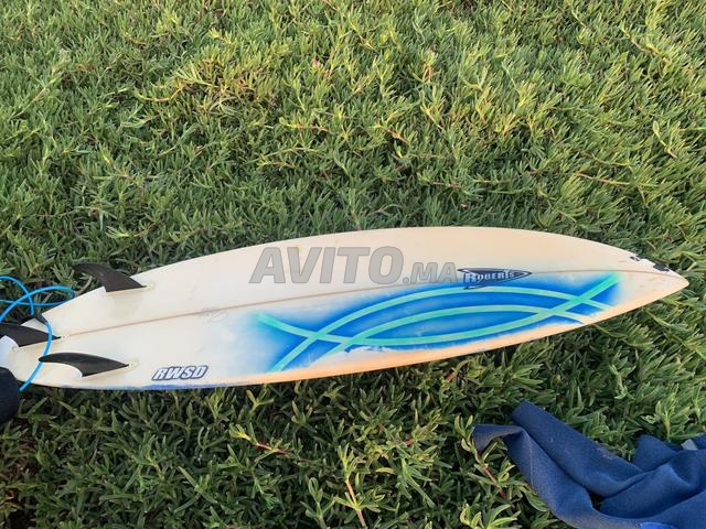 لوح تزلج للبيع - المقاس 6'2 / L25 / l10