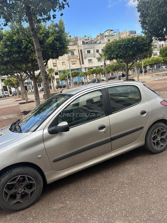 Peugeot 206 bon état 