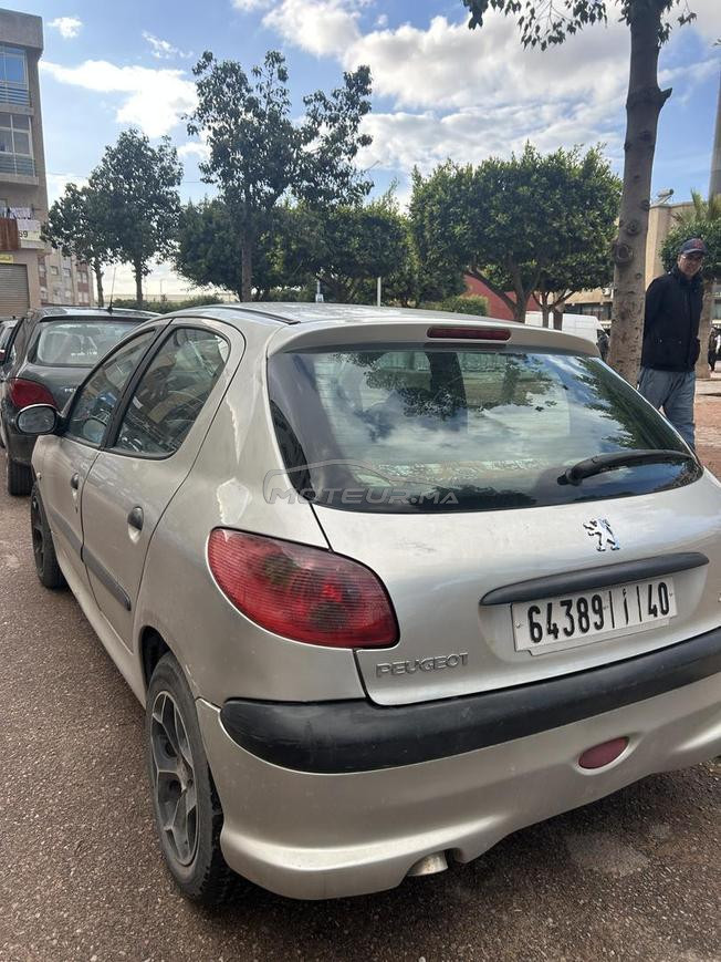 Peugeot 206 bon état 
