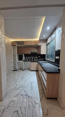 شقة درج منفصل 82 متر مربع في الجديدة