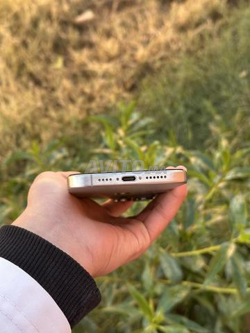 iPhone 15 pro max 256 Gb état de batterie 95 - 2