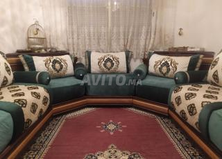 صالون في حالة جيدة