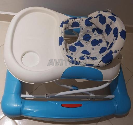 مشاية أطفال (مهد في نفس الوقت)