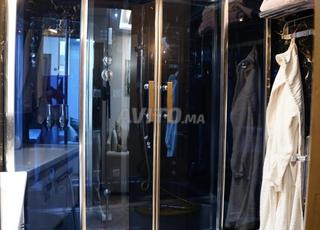 دوش مع جاكوزي