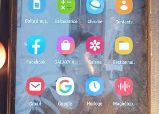 SamsungGalaxyA73s 5G–12GoRAM/256Go –Très bon état
