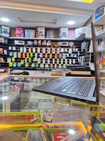 Lenovo Yoga Slim 7 – Ryzen 5 – 8 GB – 256 GB SSD - 2
