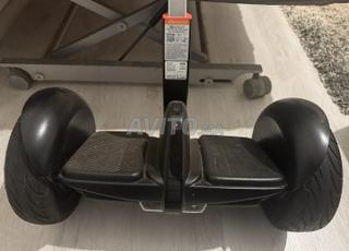 جيروسكوب ناينبوت بطارية تحتاج إلى تغيير مع شاحن