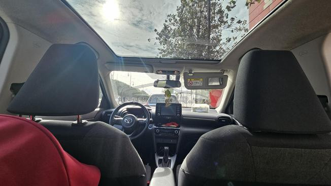 toyota yaris cross comme neuve