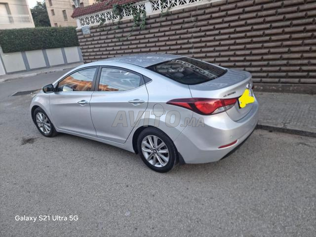 Hyundai, elantra automatique - 2