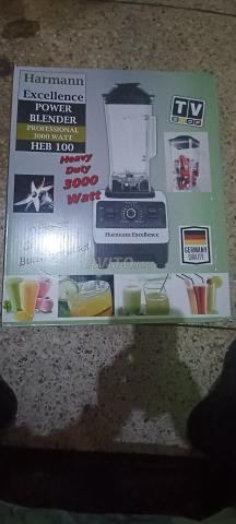 خلاط كهربائي