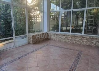 فيلا فارغة للإيجار