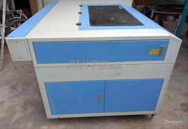 Machine laser HM-1290