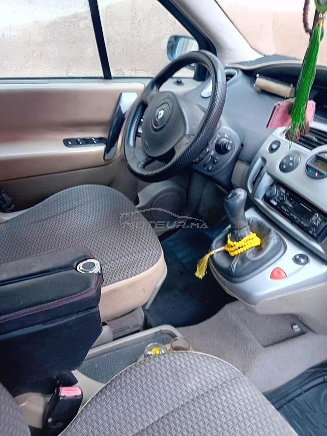 Renault Scenic Diesel Manuelle 2004 à Fès