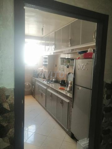 شقة للبيع بالطابق الأول - 2