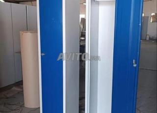 خزانة معدنية حسب الطلب وقياسية